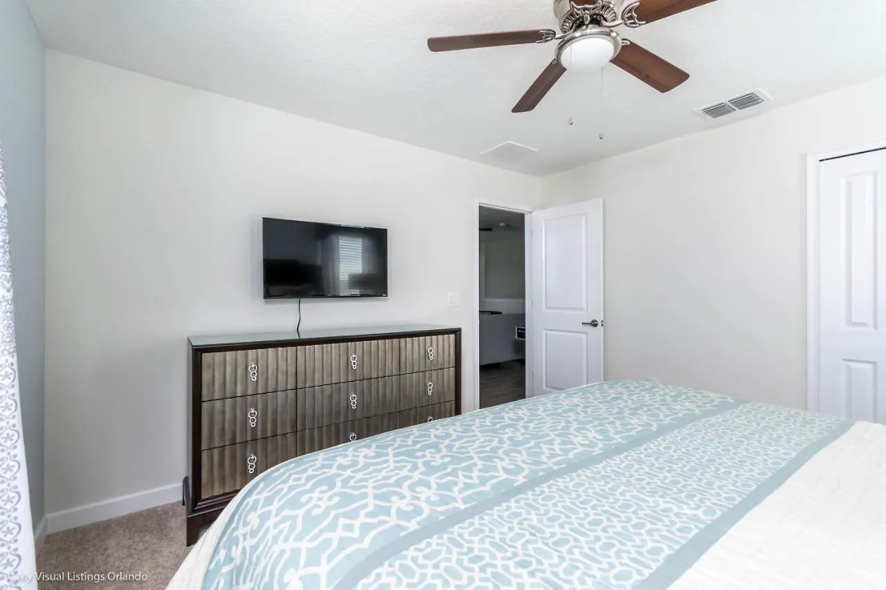1571Ol Villa Four Corners
