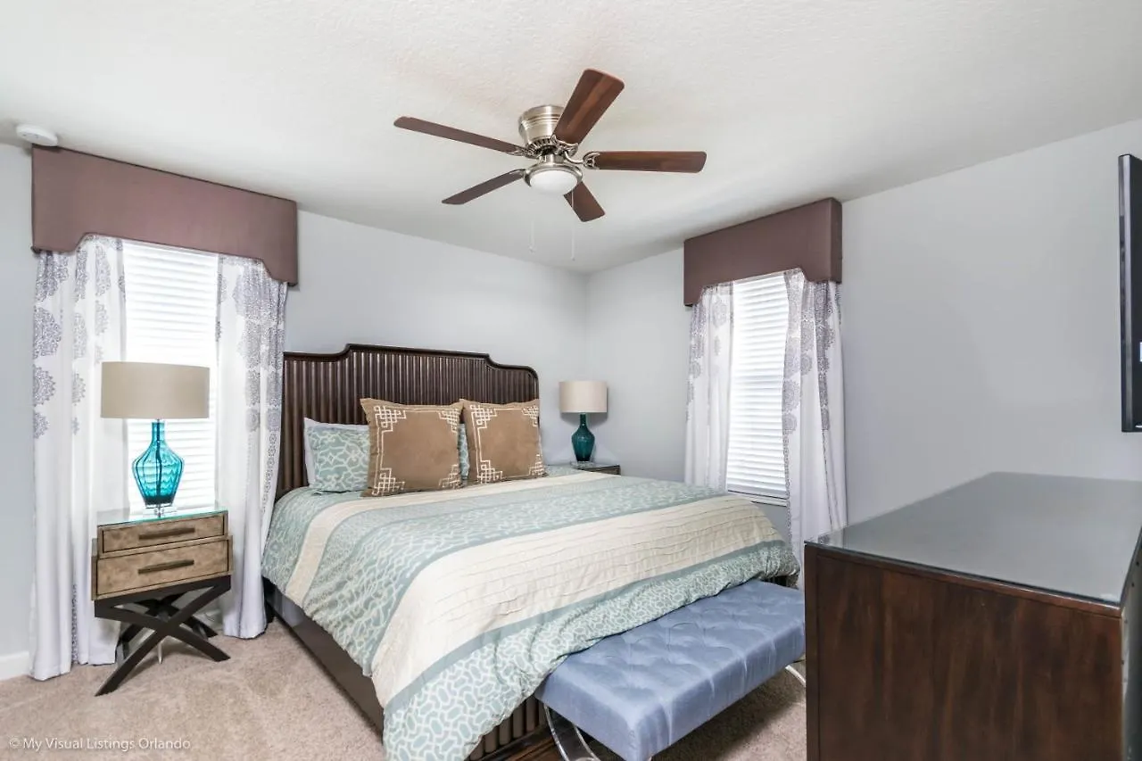 1571Ol Villa Four Corners 0*,  United States