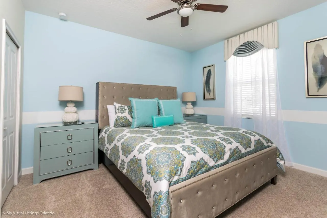 1571Ol Villa Four Corners
